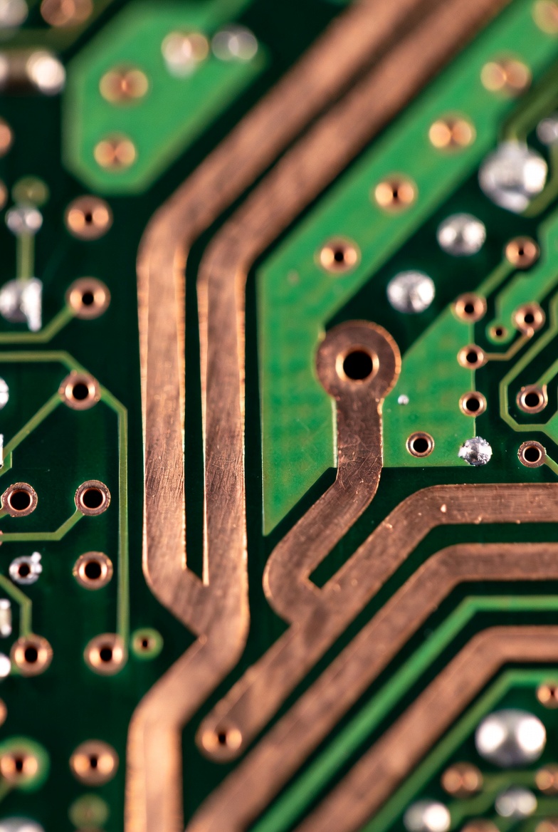 高速PCB信號(hào)線使用平滑圓弧拐角的宏觀細(xì)節(jié)圖 高速PCB信號(hào)線使用平滑圓弧拐角的宏觀細(xì)節(jié)圖