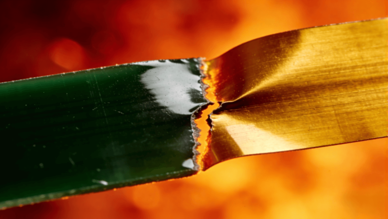 軟硬結(jié)合板材料熱膨脹系數(shù)差異導致分層現(xiàn)象的微距攝影